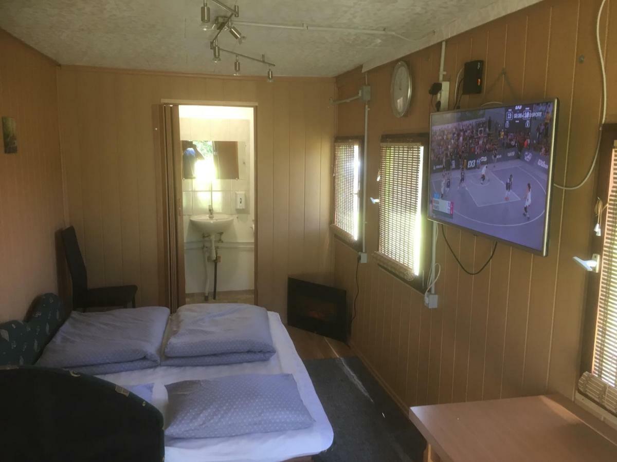 Boerzsoenyi Szabadidokoezpont Kóspallag Exteriör bild